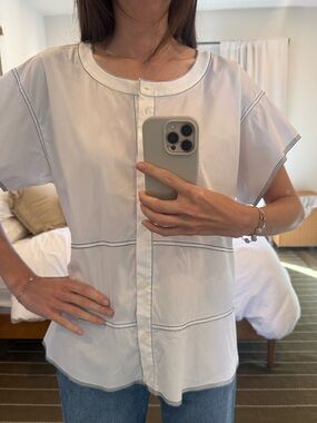 Donna Karan White Short-Sleeve Blouse with Black Contrast Stitching